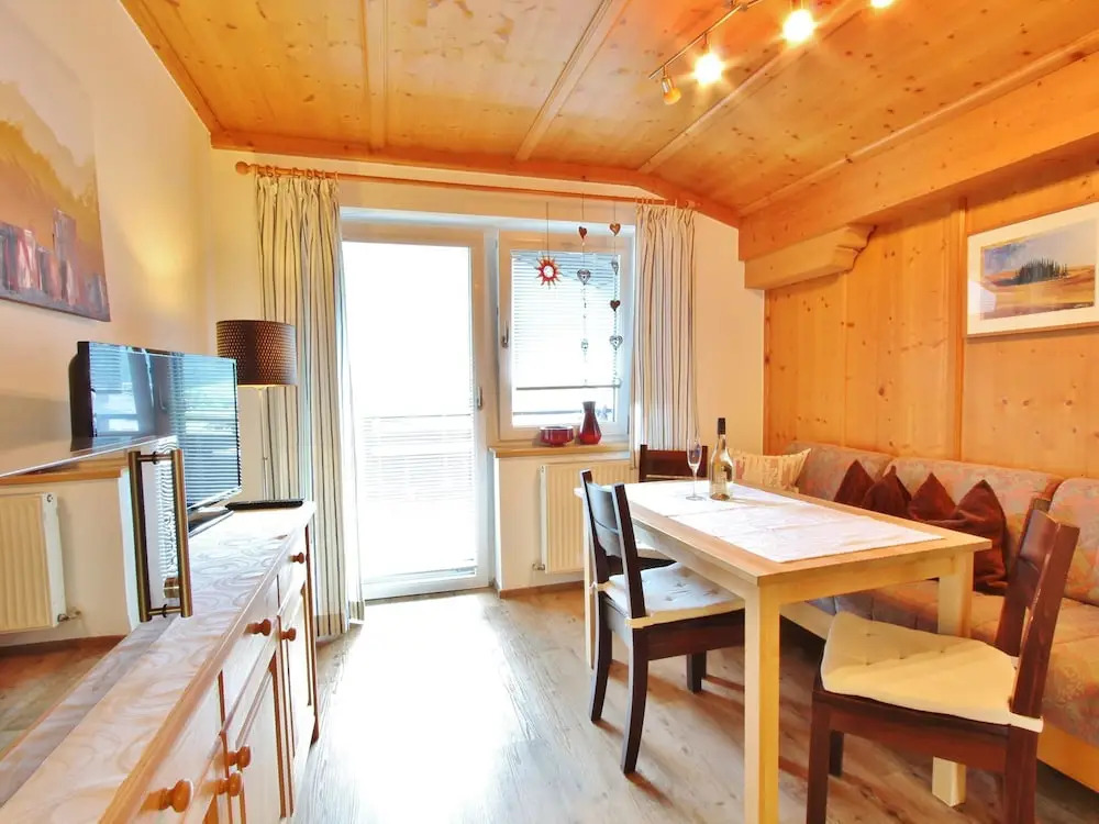 Lovely Apartment in Mühlbach With Balcony
