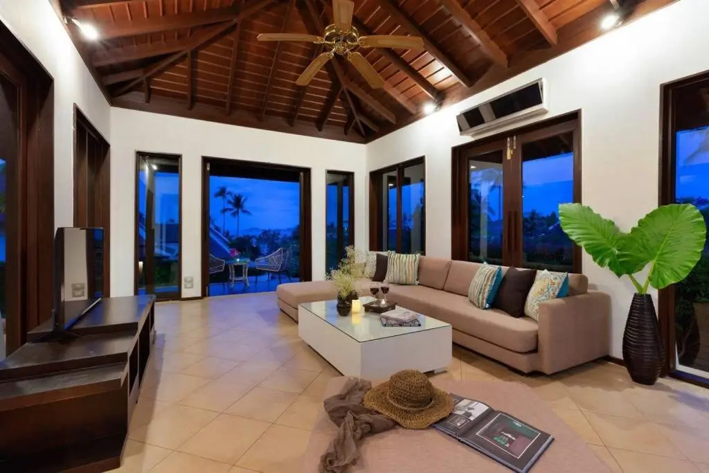 【Plumeria 21】3 Bedrooms Stylish Walk to Beach