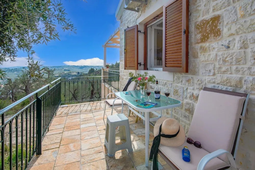 Villa Plagia Brand New Villa