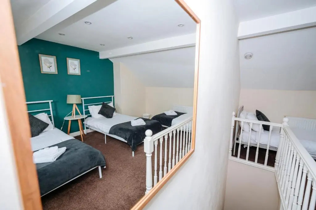 Highfield Lodge