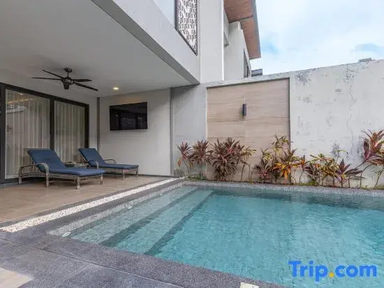 Thaihome Luxury 3+1 b in Jomtien