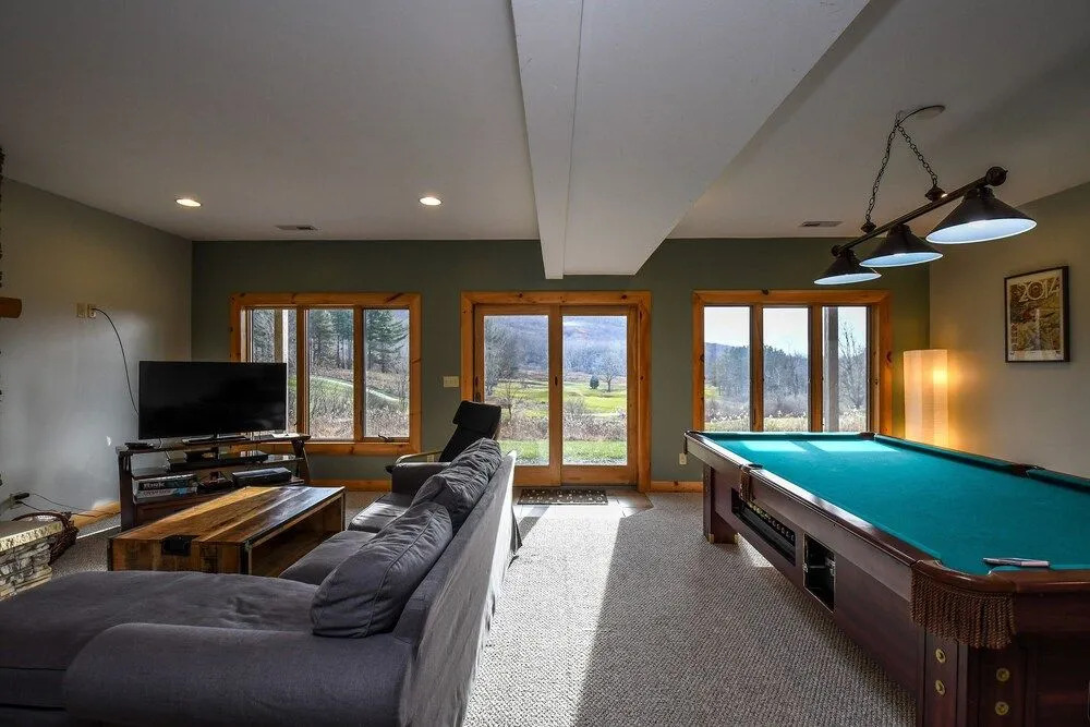 Valley Lodge