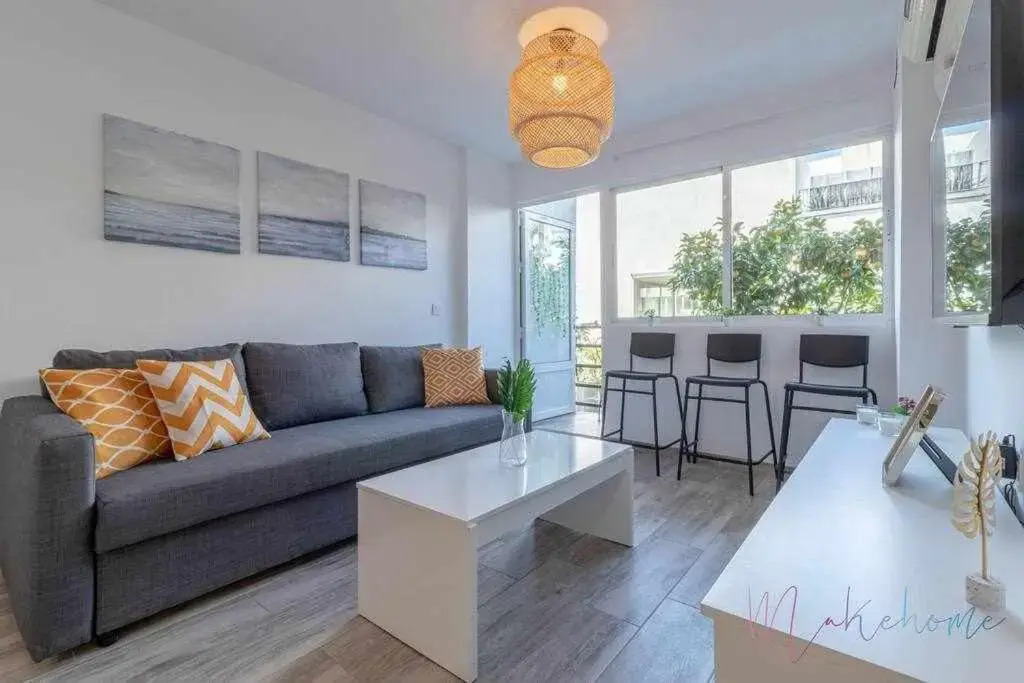 5 Apartamento de 2 habitaciones y metro