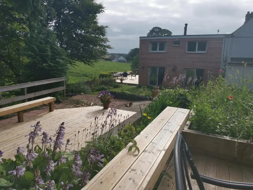 Relax in a 1 Bedroom Apartment near a country Pub