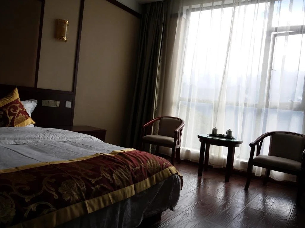 Mingzhu Hotel