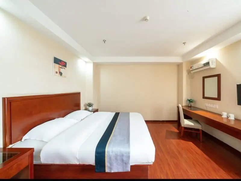 GreenTree Inn Suzhou Shengze Bus Station Business Hotel