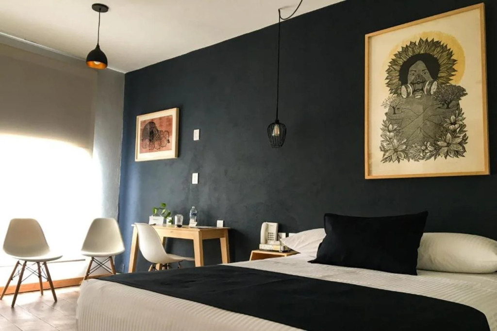 Romance City Hotel