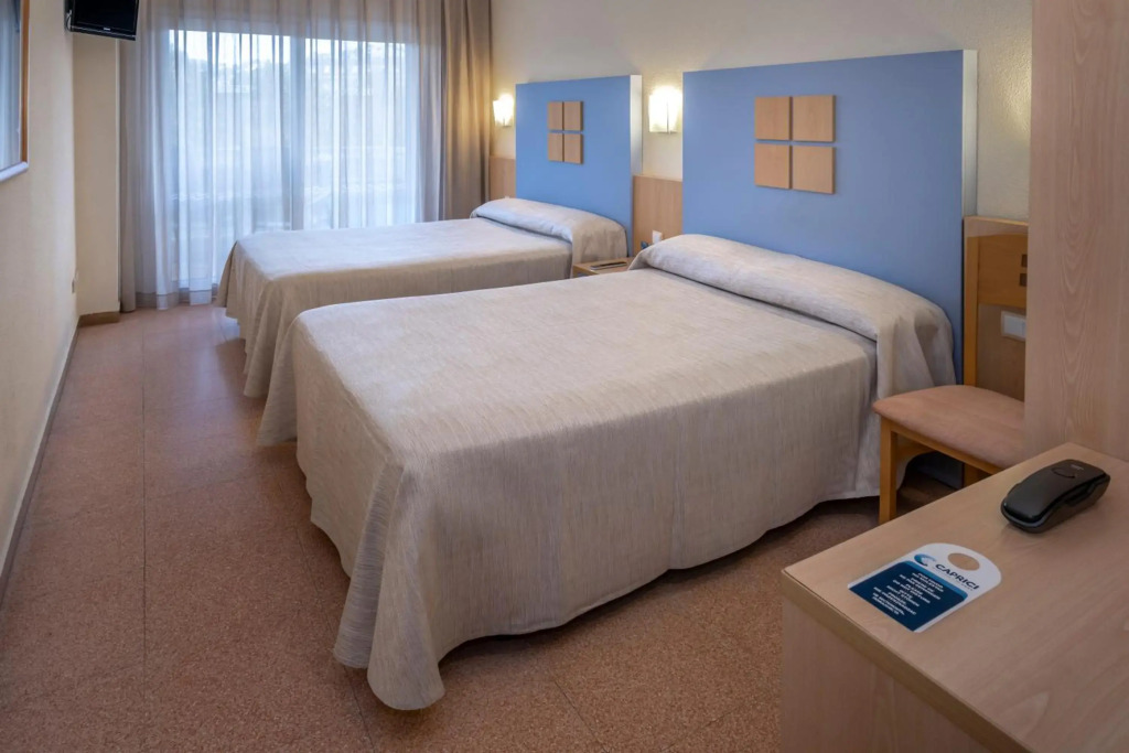 Caprici Beach Hotel & Spa