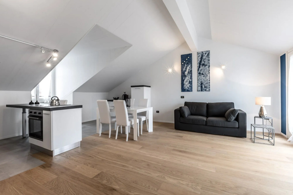 easyhomes - Brera Luxury Suites
