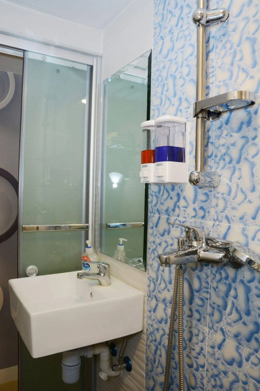 Sunrise International - Boutique Hostel