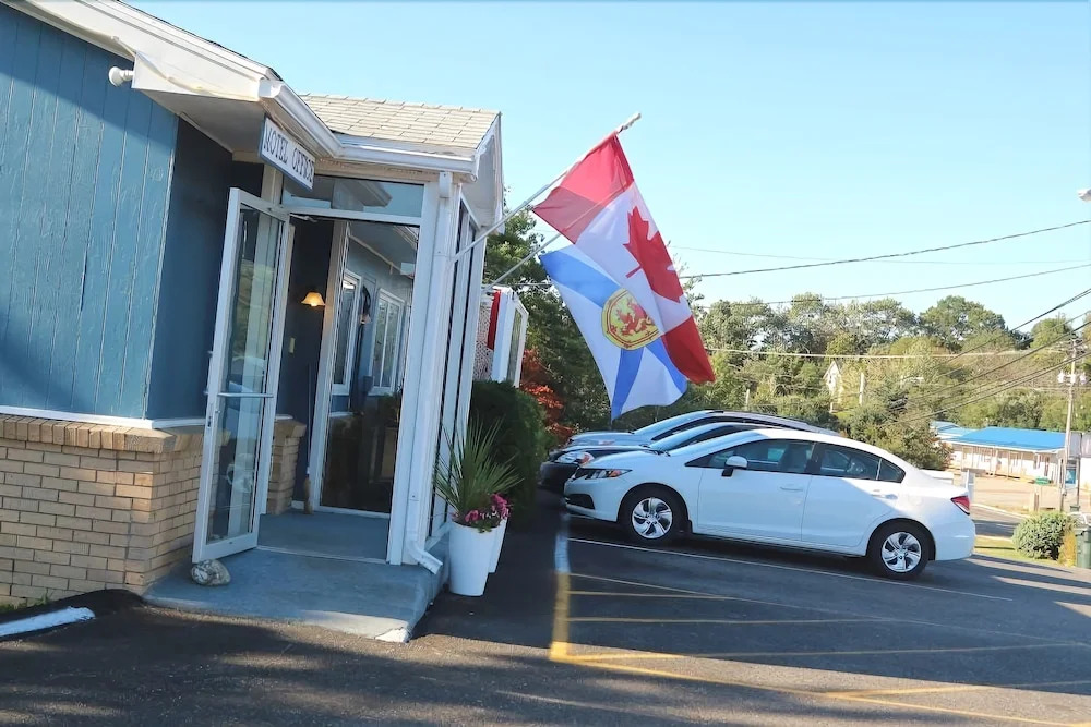 Coastal Inn - Kingfisher