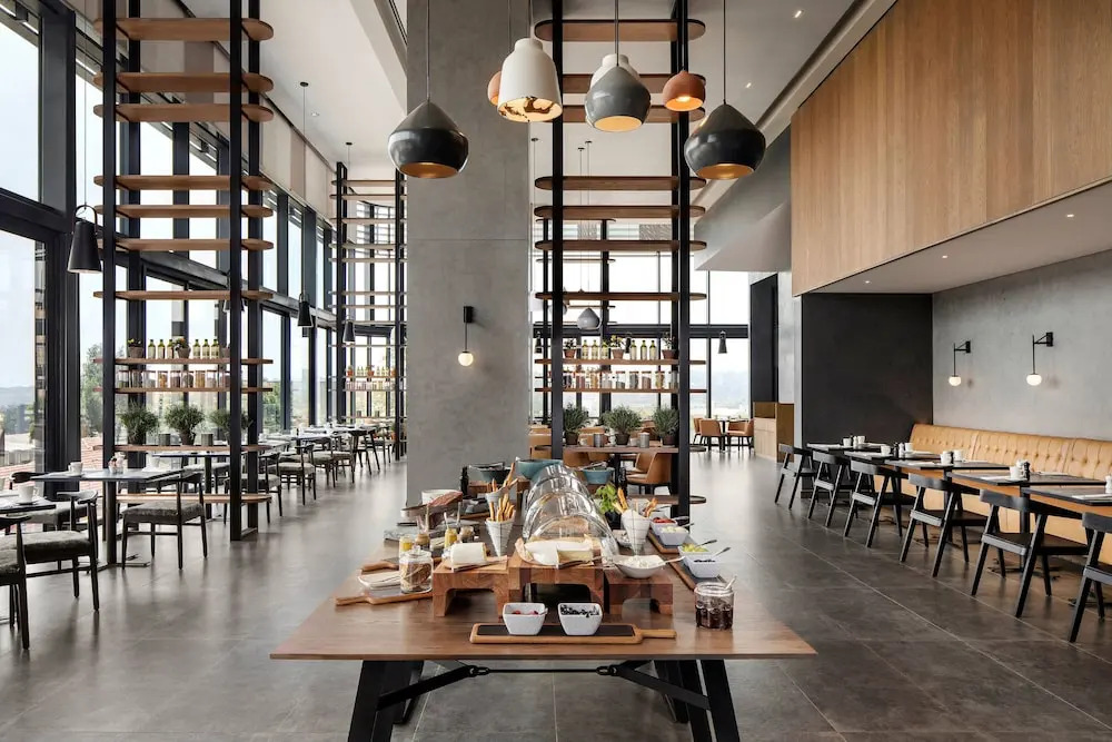 Johannesburg Marriott Melrose Arch Hotel