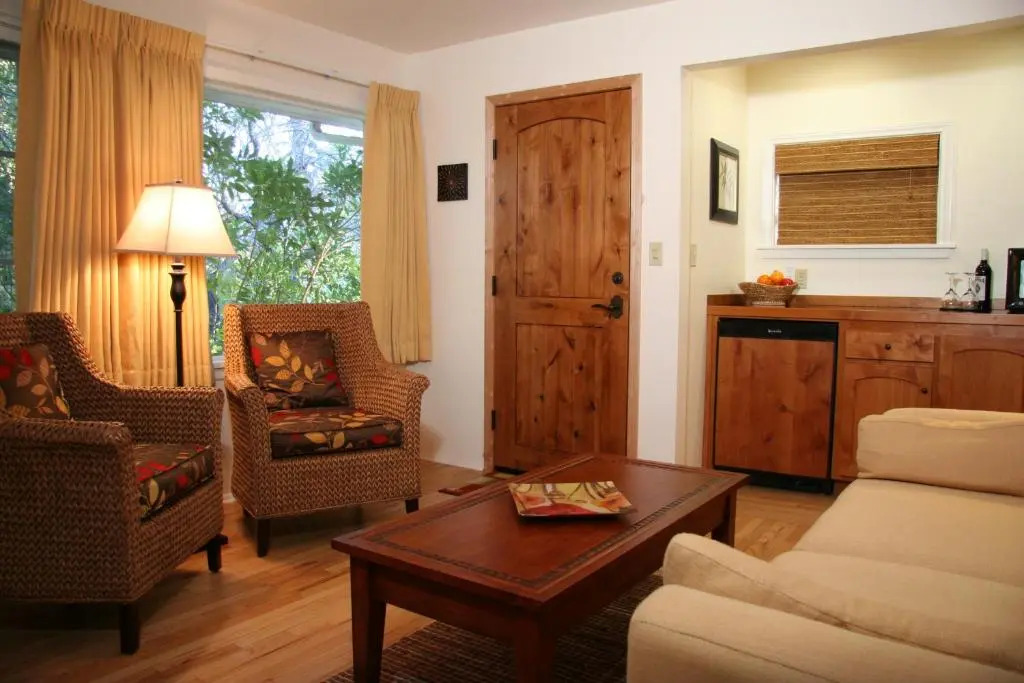 Ojai Retreat & Inn
