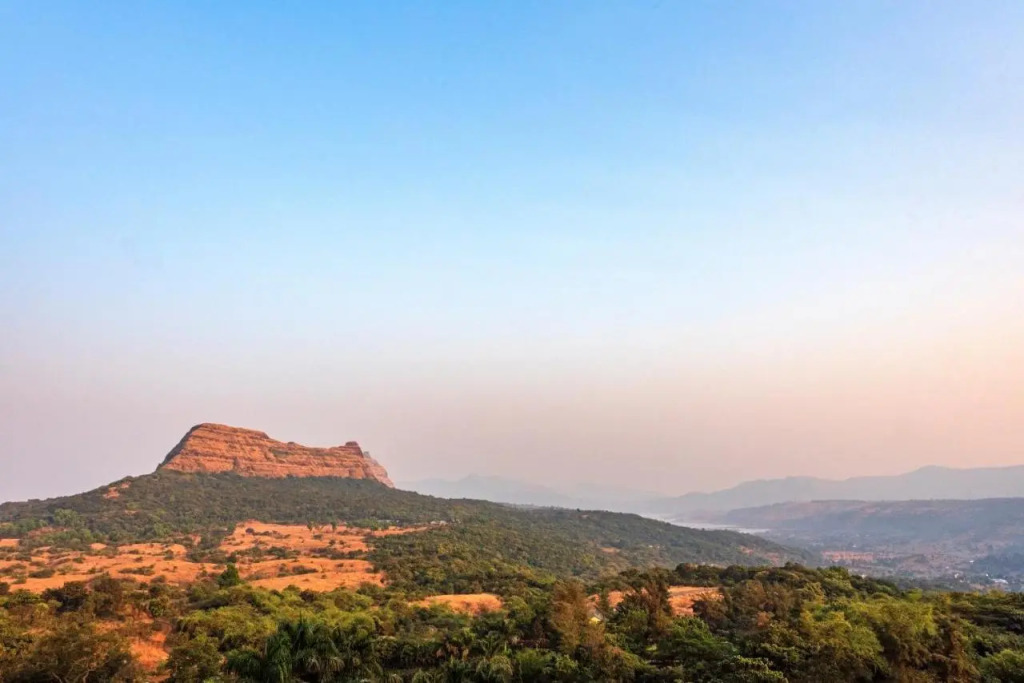 SaffronStays Althea - 4BR veg-only luxury villa with pool, jacuzzis, gourmet meals and Lohagad-Pawna lake views