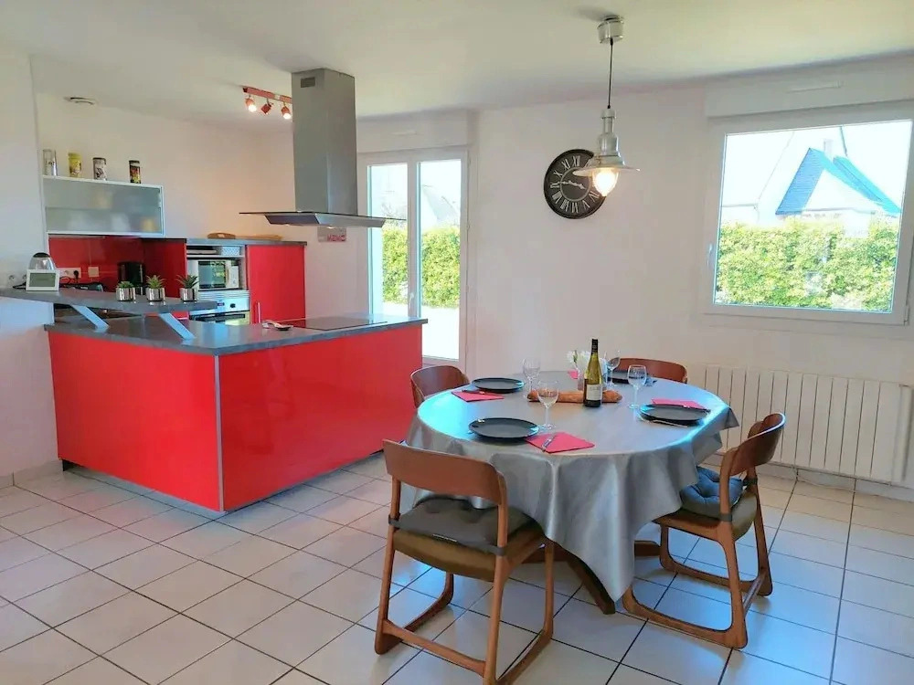 Holiday Home in Santec Near Dossen Beach