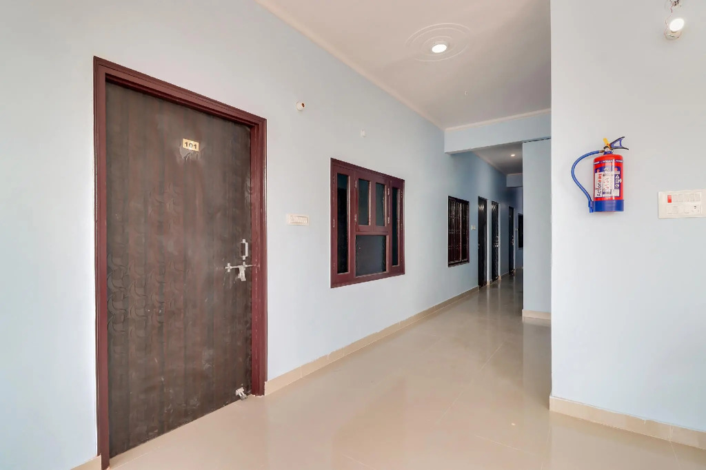 Oyo Flagship 69004 Mauryans Inn