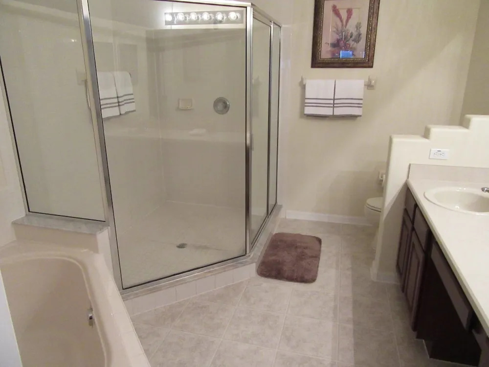 Glenbrook 5 Bed / 4 Bath Home