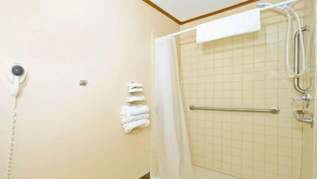M Star Hotel Covington