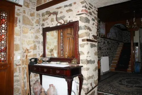 Guesthouse To Spiti Τou Gakou