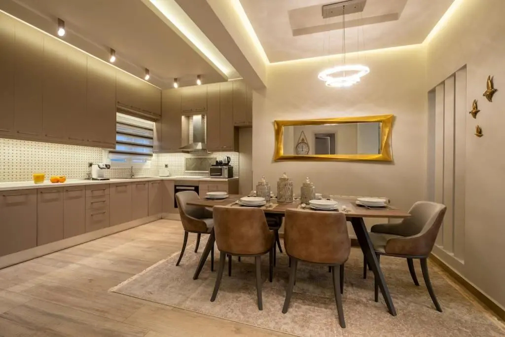 Maison De Luxx A10, Cozy Apartment with Garden In Larissa