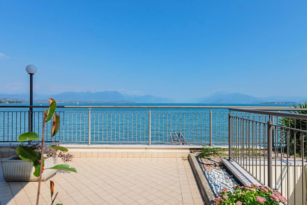 Residenza Miralago With Pool - Ground Floor One-bedroom