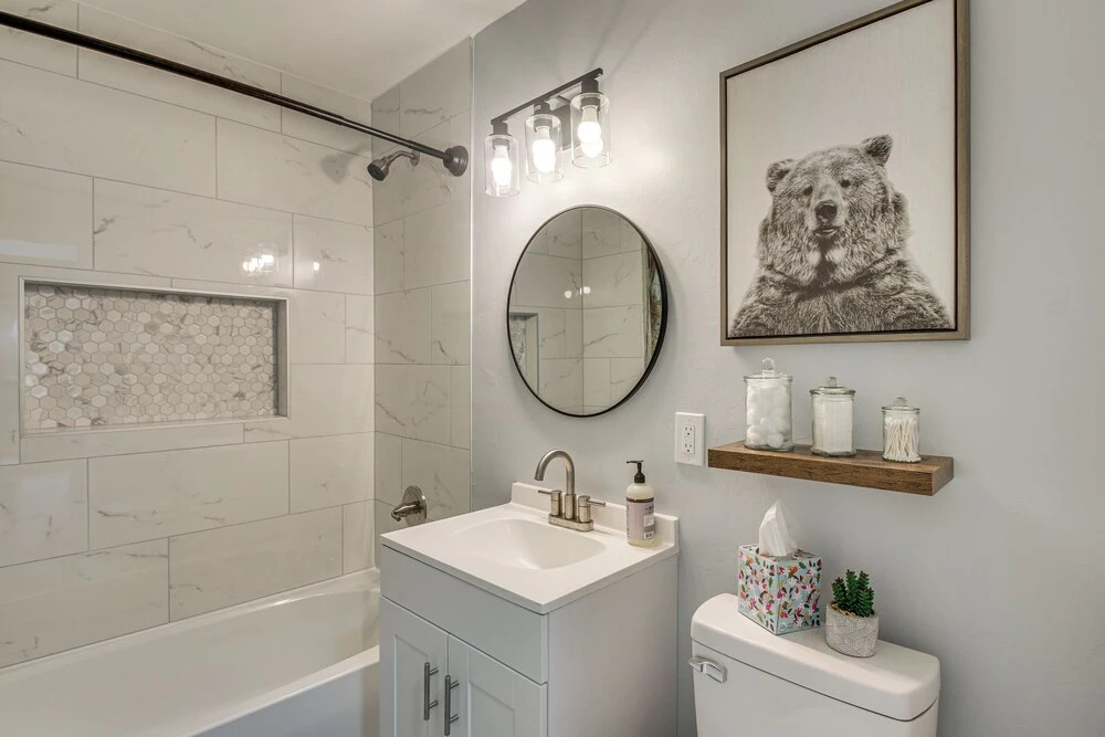 2 Mi to OKC Fairgrounds: Pet-friendly Home w/ Yard