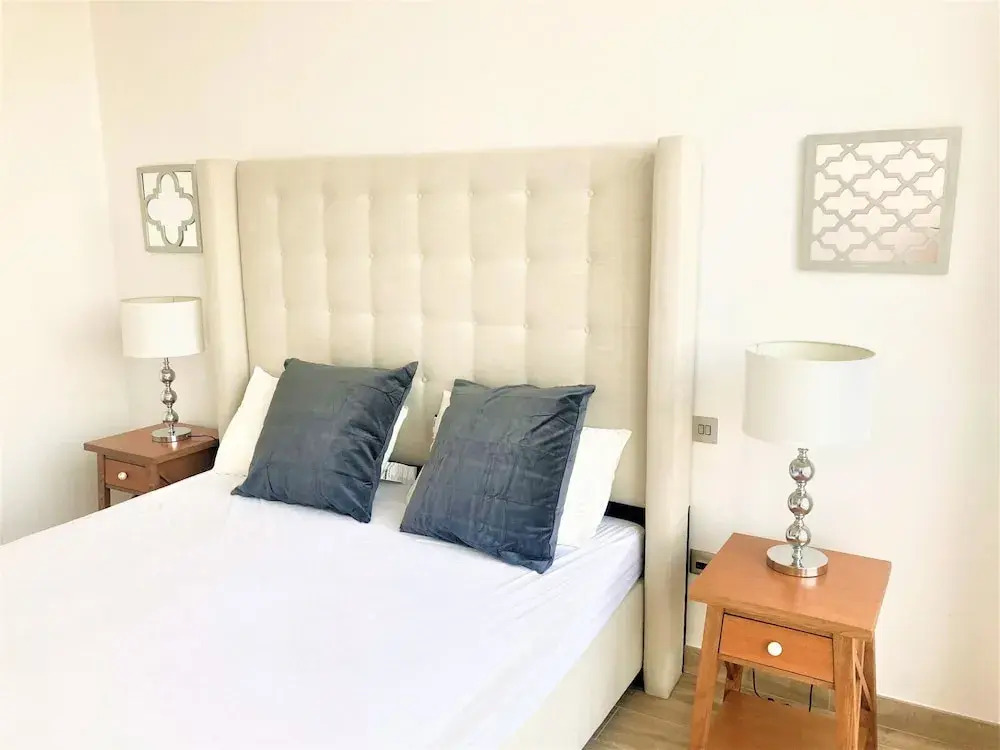 Tiara Beach Residences, Palm Jumeirah Dubai - Mint Stay