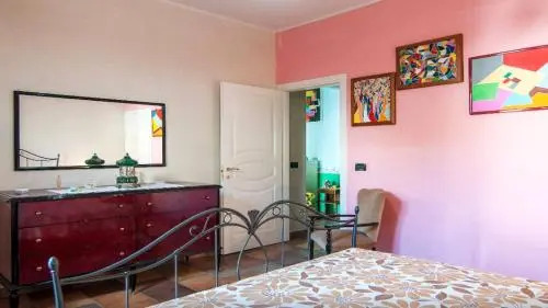 Casa indipendente con ampia veranda