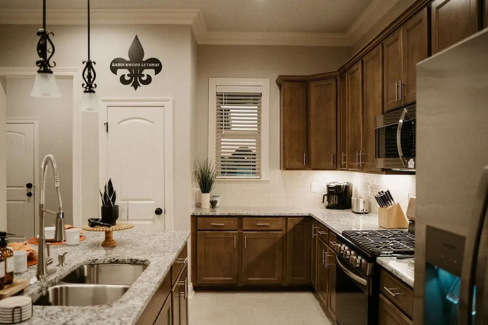Brand New Contemporary Long Term Stay