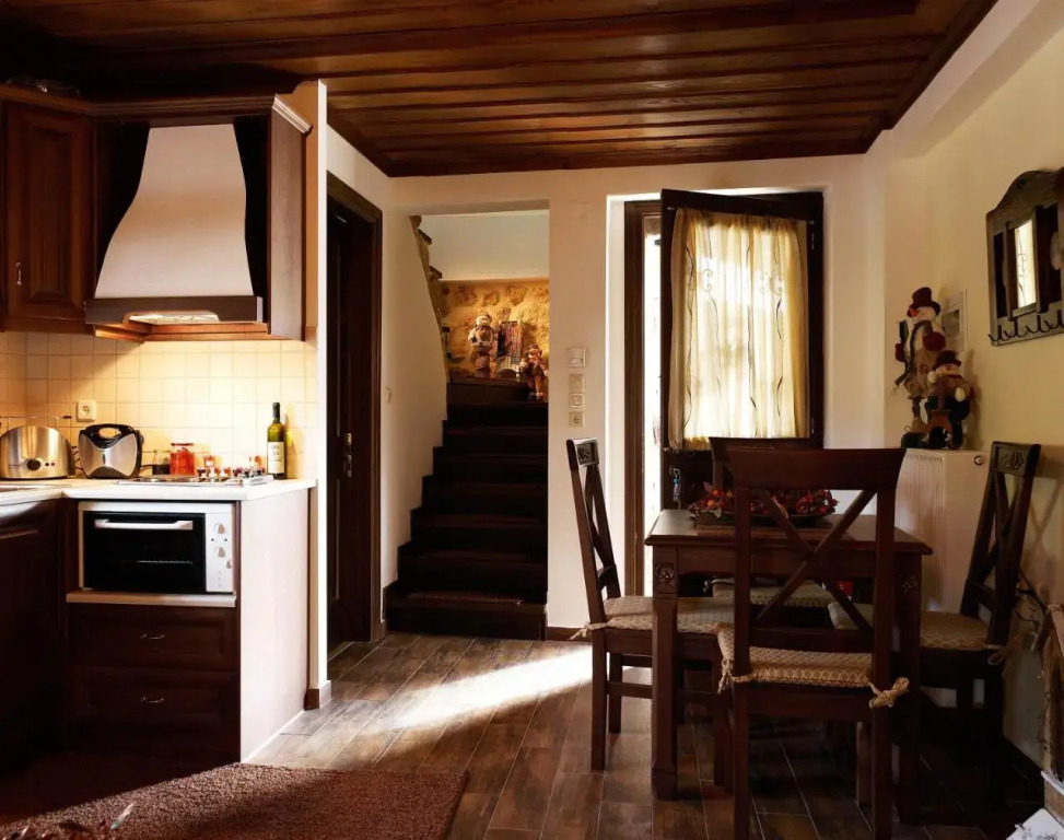 Aiolides Boutique Suites