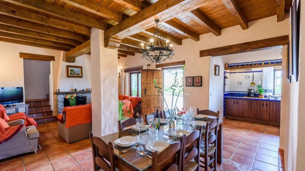 Los Huertos Antequera - La Higuera by Ruralidays