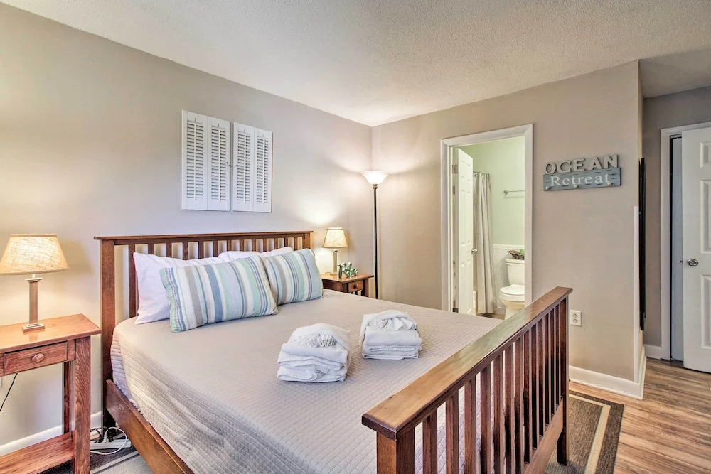 Long-term Stays Welcome: HH Island Resort Condo