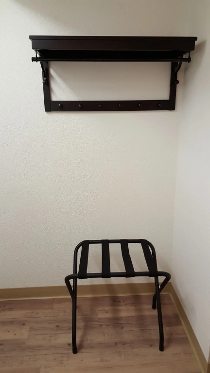 Tricove Inn & Suites