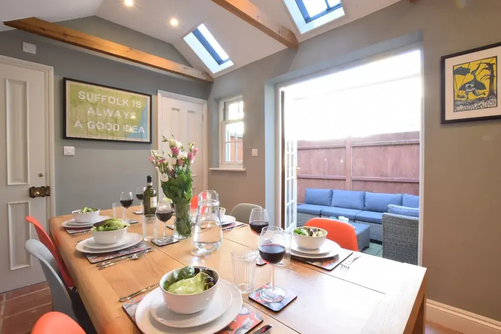 11 Crabbe Street, Aldeburgh