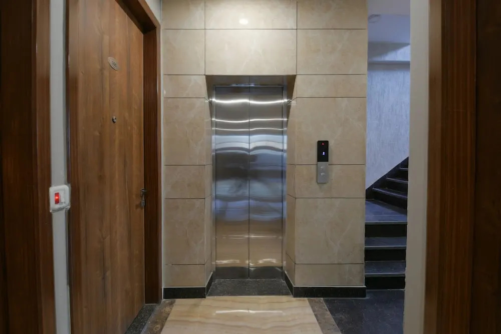 Townhouse Golden Frame near sec 62 noida
