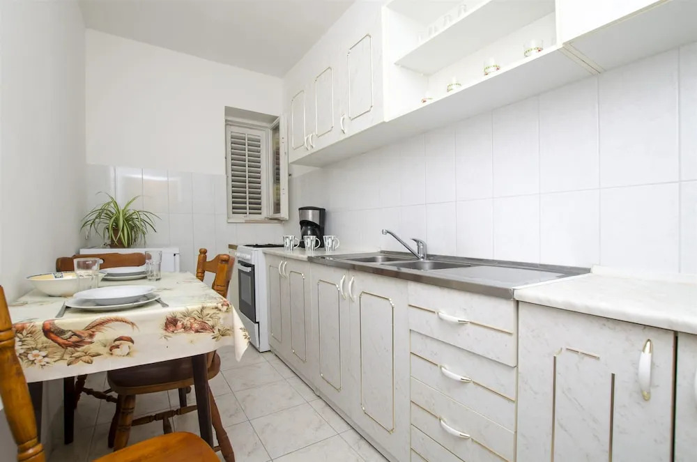 Apartments Anka 20m from the beach