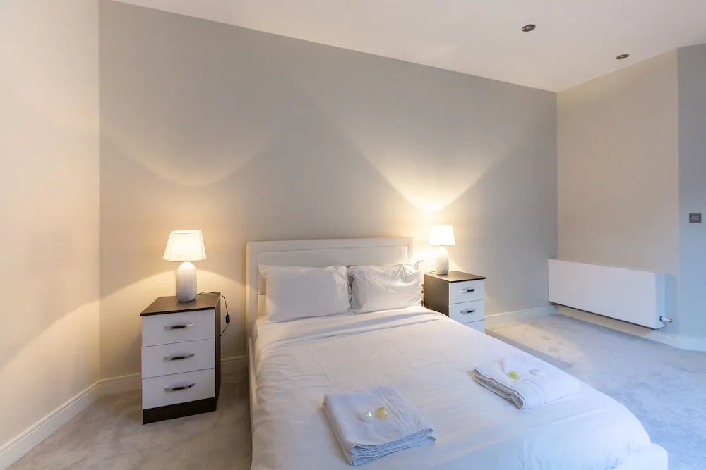 Split Level 2 Bed In Maida Vale, Near Paddington