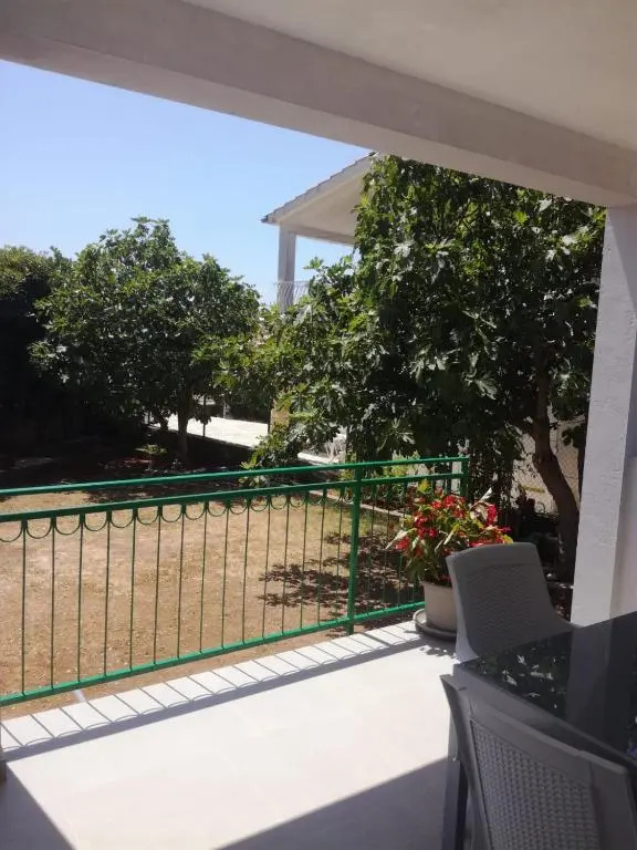 Apartment with Terrace