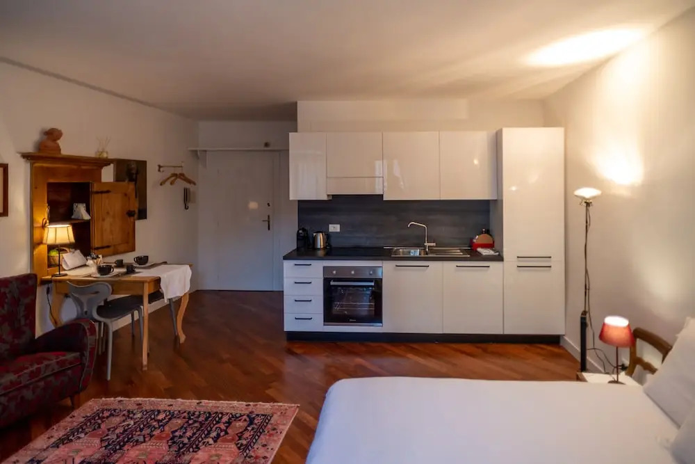 S. Trinità 18, Suites & Rooms