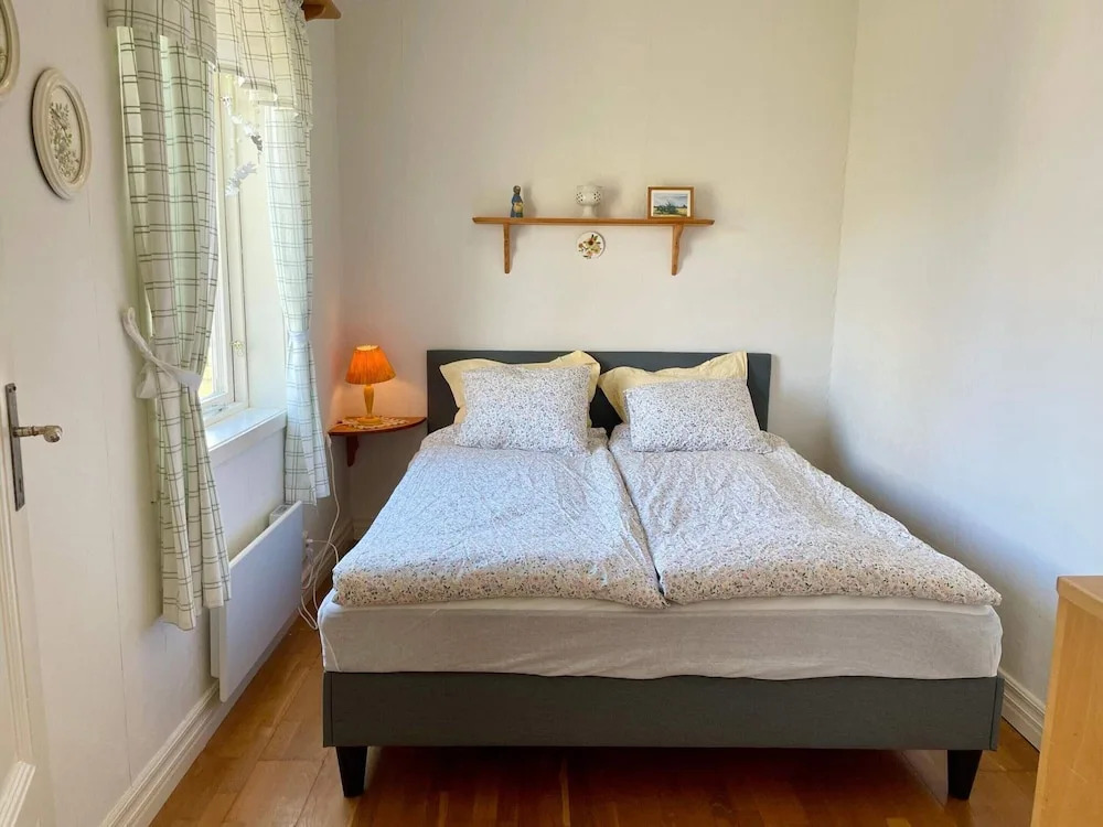 5 person holiday home in Löttorp-By Traum