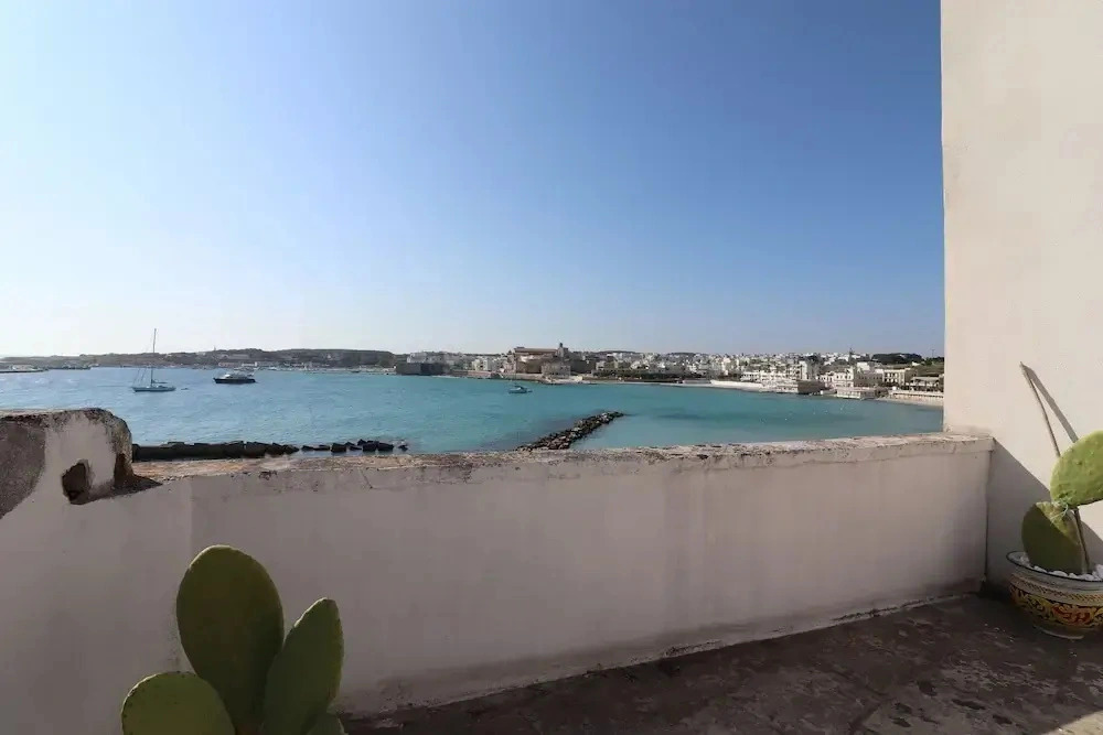 Holiday House "giulia" Otranto Sea Front
