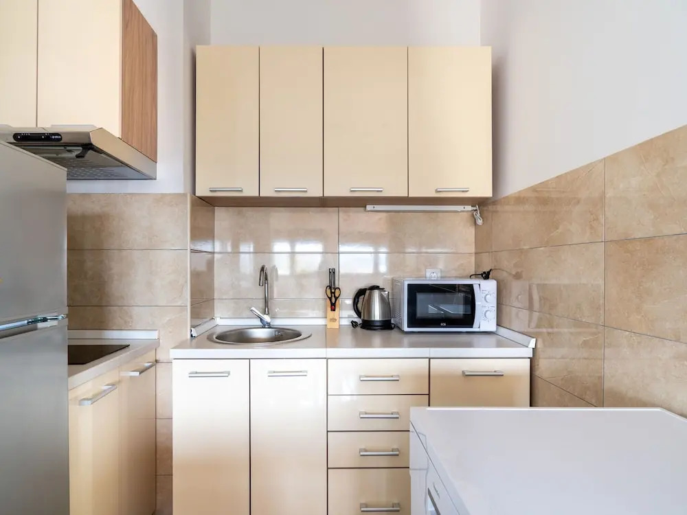 Simplistic Villa in Podstrana with Patio near Adriatic Sea
