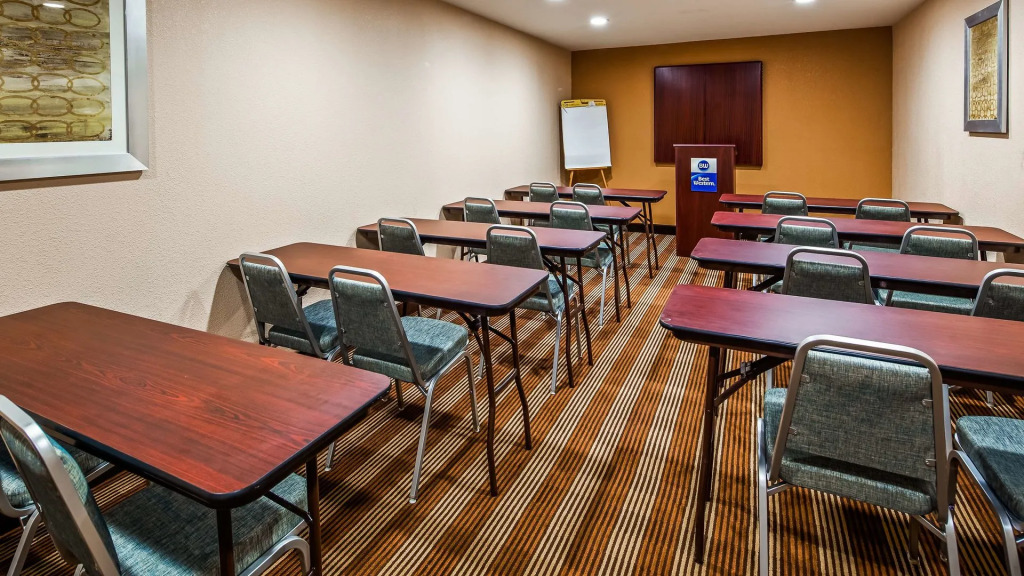 Holiday Inn Express Hyannis - Cape Cod by IHG