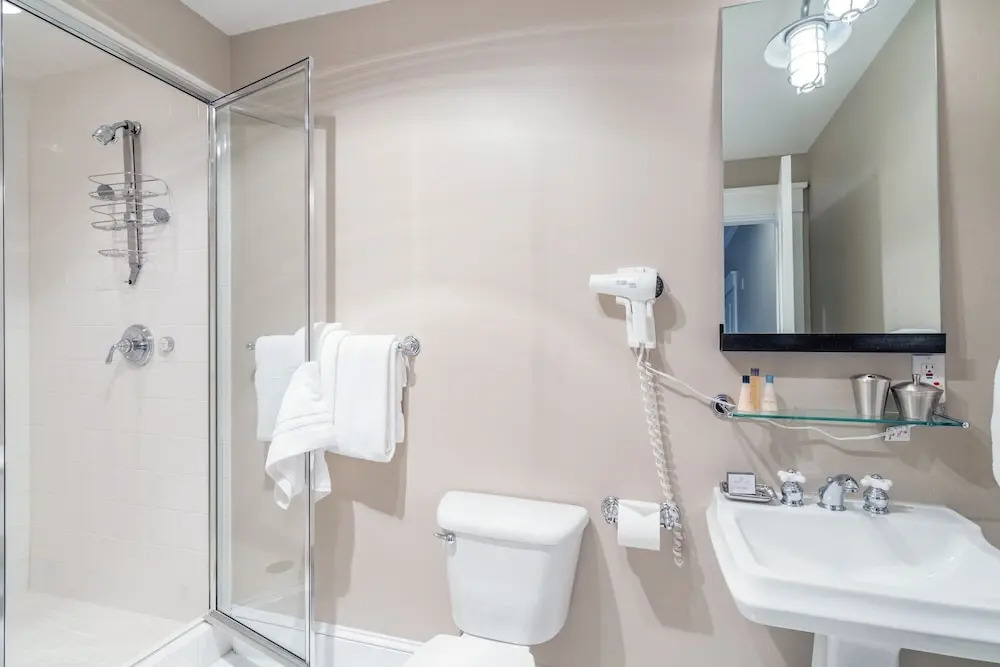 River Club 103 3 Bedroom Condo by Alpine Lodging Telluride