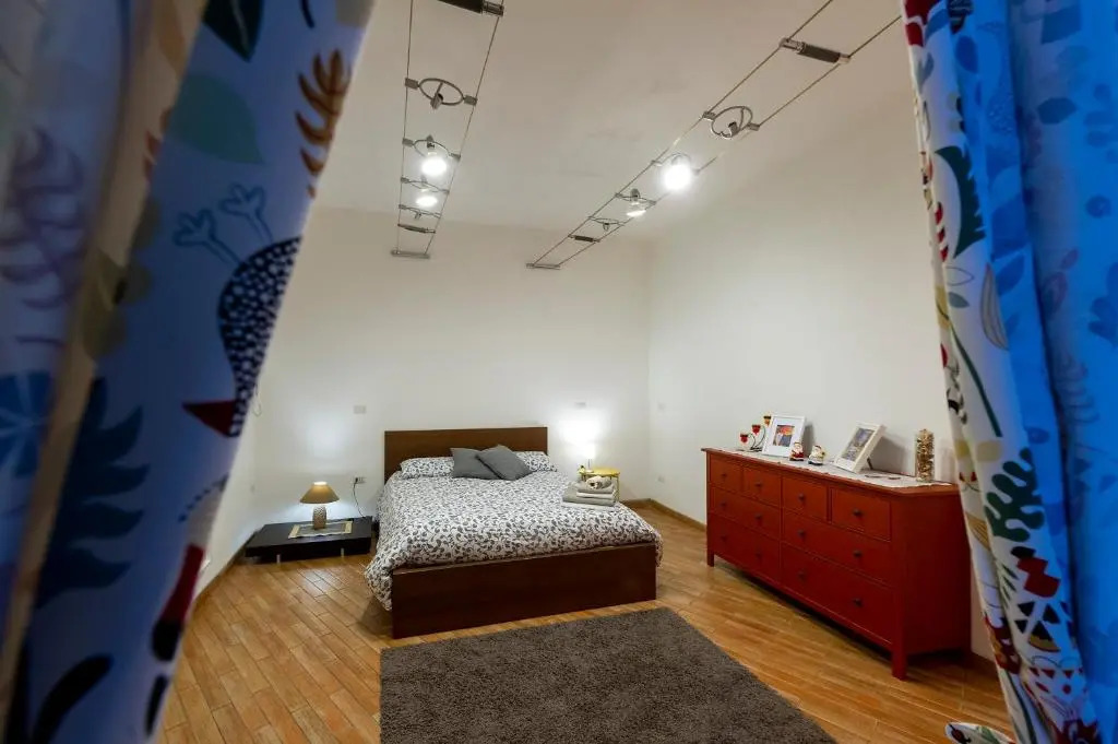 Home Toledo 355
