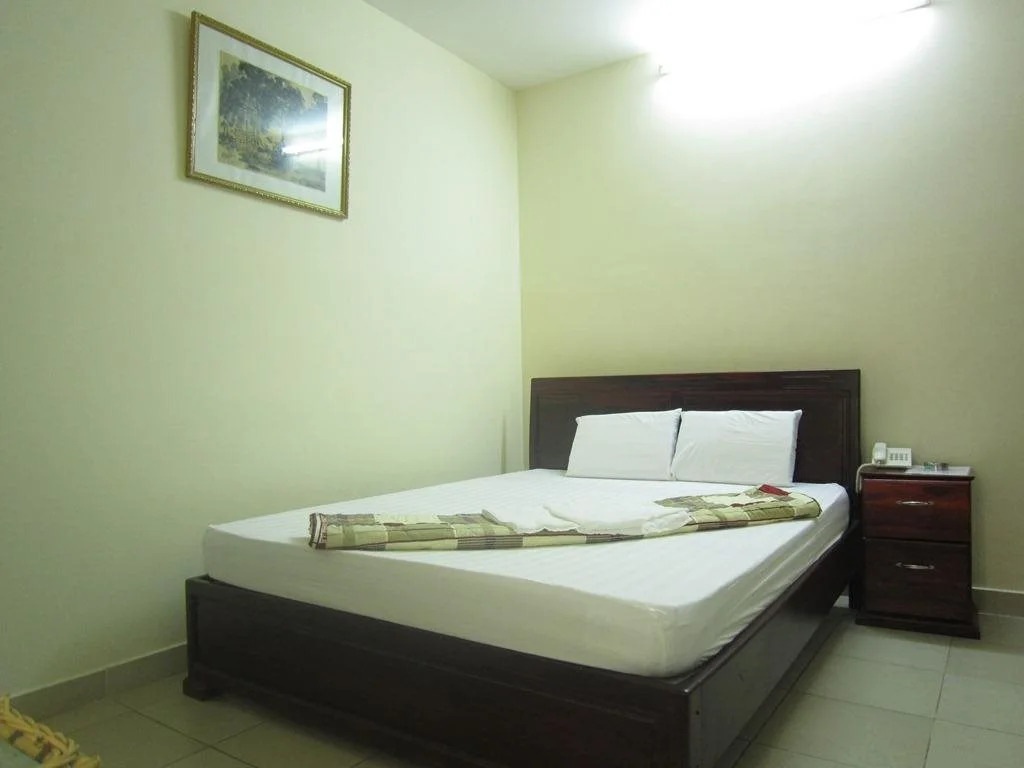 Van Luu Hotel