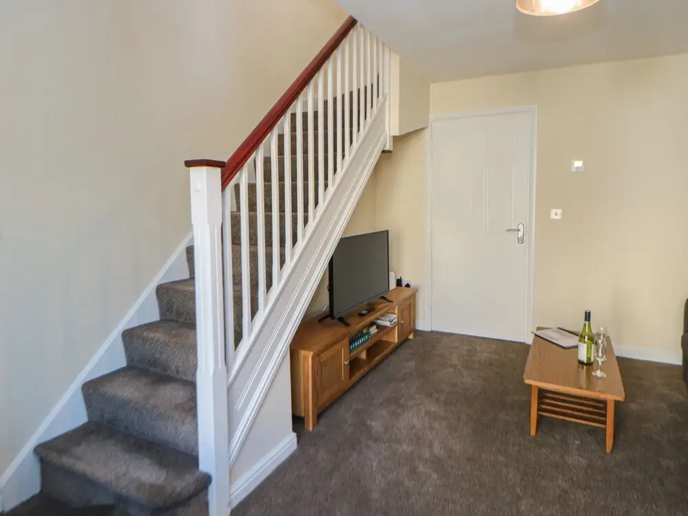 66 Dale Grove