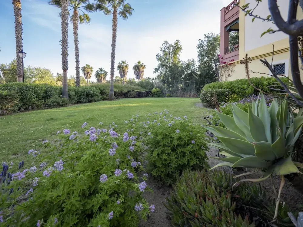 Apartment Next to Golf Course
