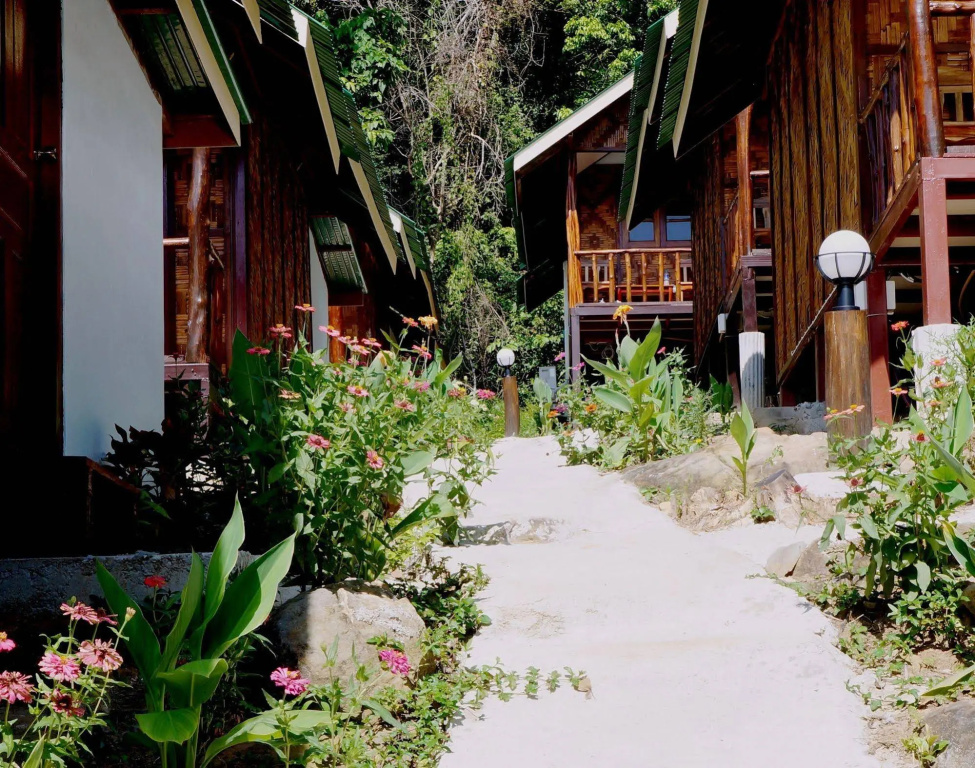 Phi Phi Jungle Hill Bungalow
