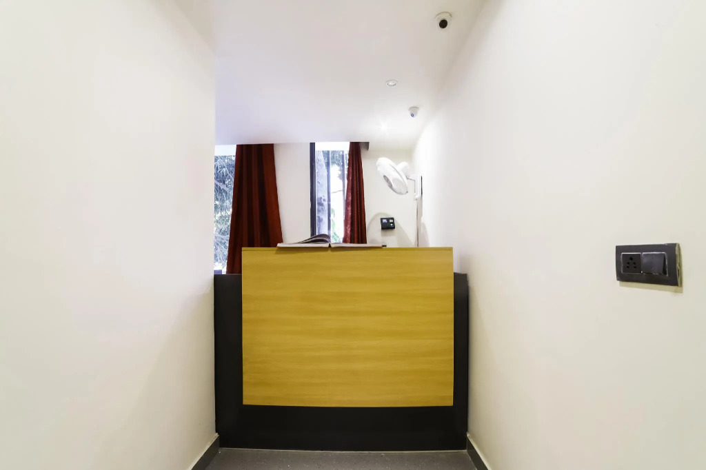 Hotel O Ashirwad home Near Pitampura